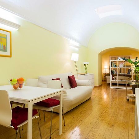 Joivy Chic Studio In Baixa, 5Mins To Arco Da Rua Augusta Apartment Lisbon Bagian luar foto